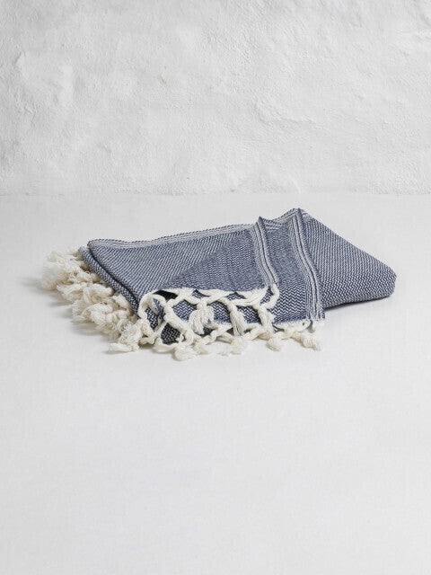 Loom.ist Pebble Throw - Marine