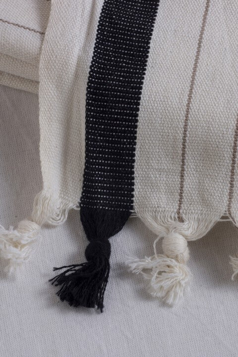 Loom.ist Natural Hand Towel - Natural/Bold Black Stripe on Edge