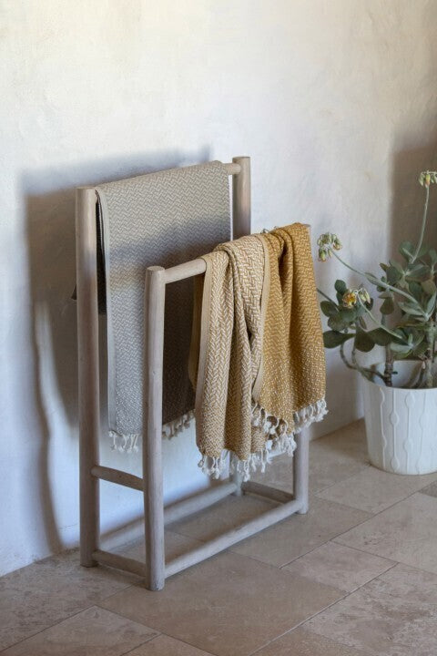 Loom.ist Double Sided Throw - Mustard