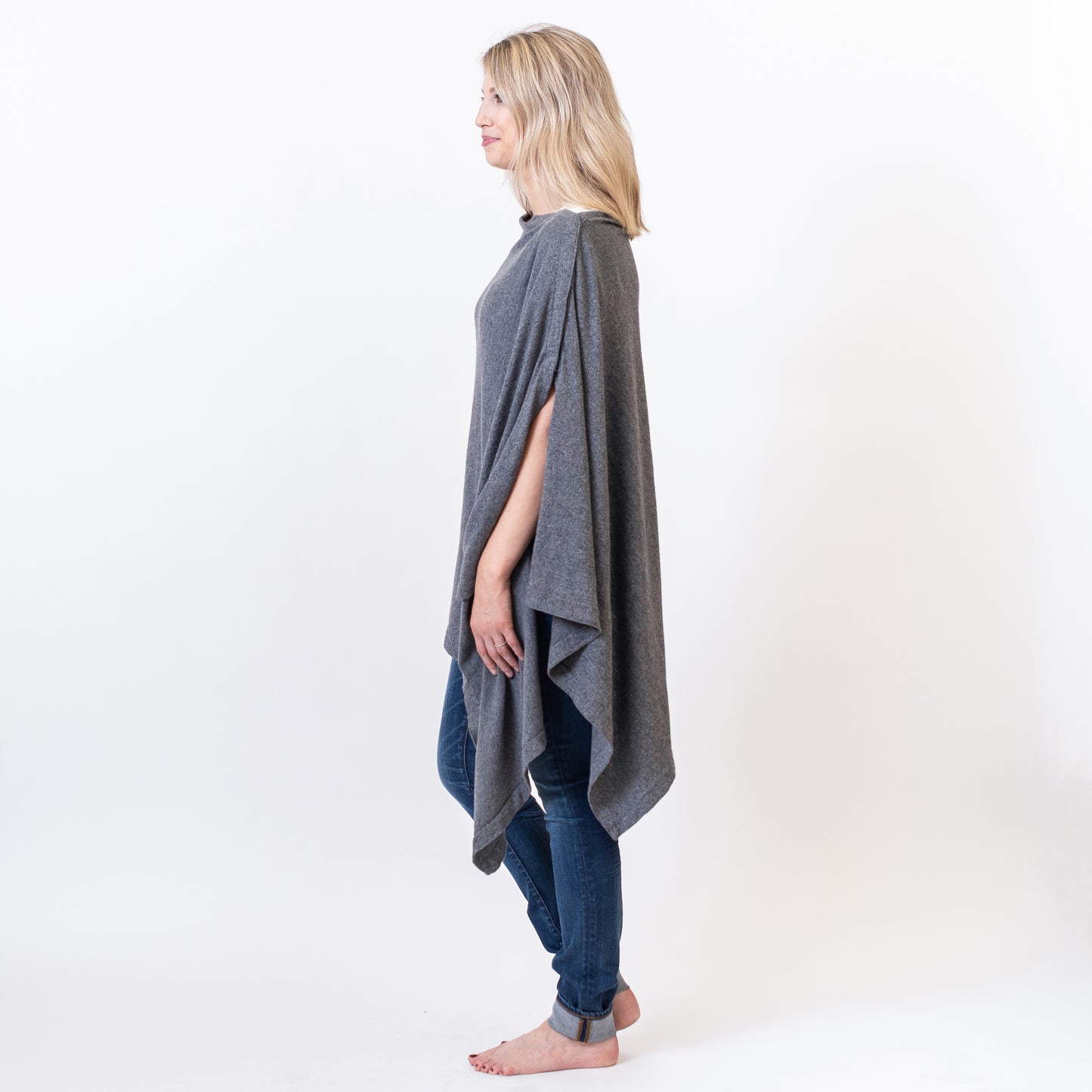 Zestt - Organic Cotton Nursing Poncho - Dark Grey