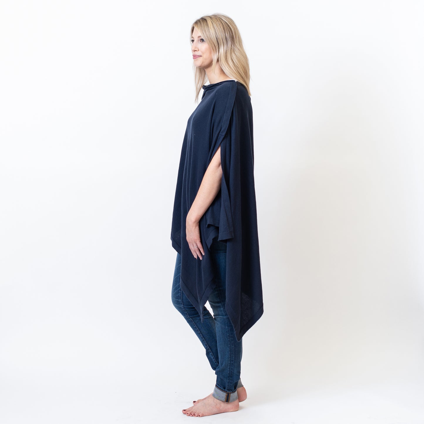 Zestt - Organic Cotton Travel Poncho - Navy