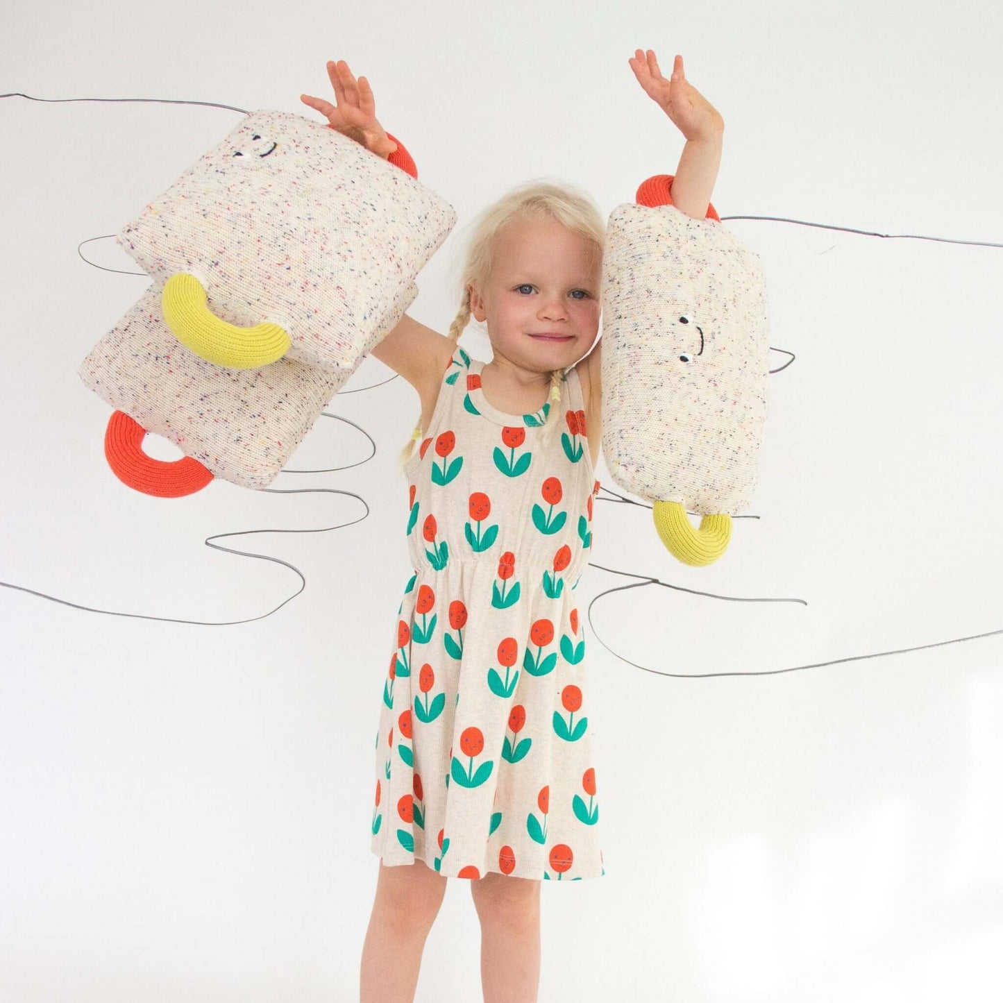 Blabla Kids - Hold Me Tight Cushion - Speckled